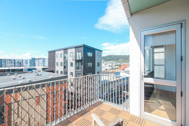 3A/51 Webb Street, Mount Cook, Wellington - Carousel 2