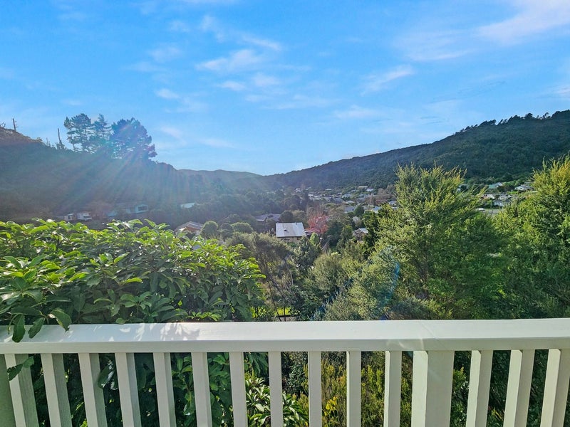 21 Ngahere Street, Stokes Valley, Lower Hutt - Carousel 19