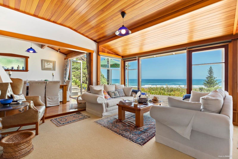 28 Garden Road, Piha, Piha - Carousel 2