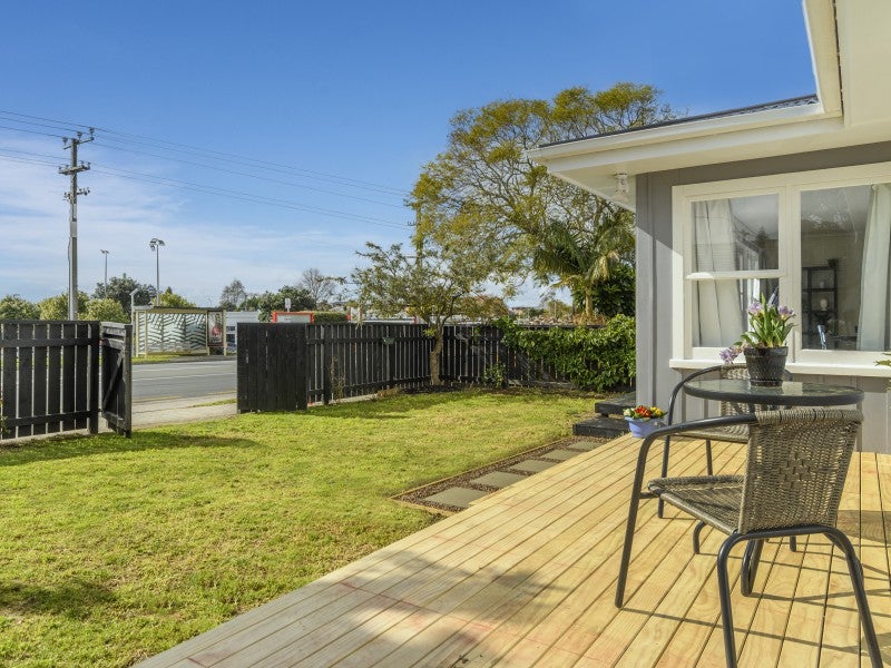 90 Bellevue Road, Brookfield, Tauranga - Carousel 2