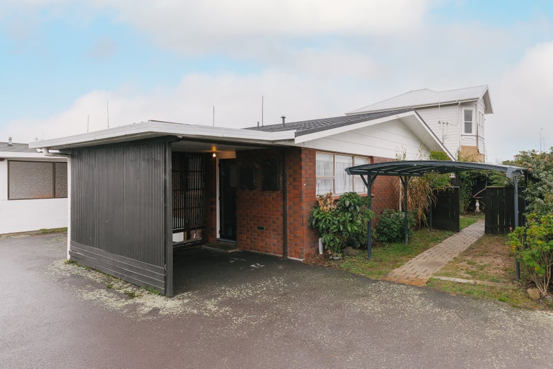 1/128 Albert Street, Terrace End, Palmerston North - Carousel 1
