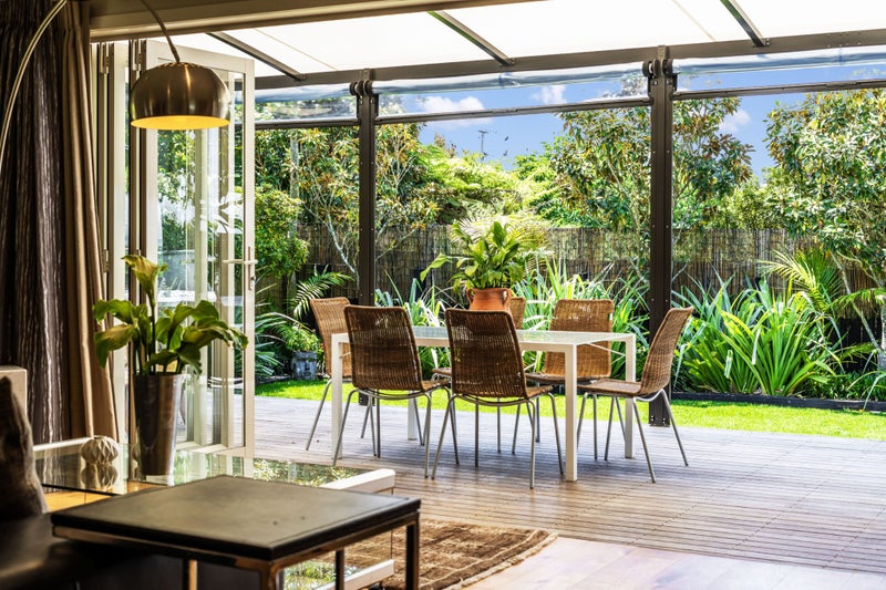 8A Minto Road, Remuera, Auckland - Carousel 1