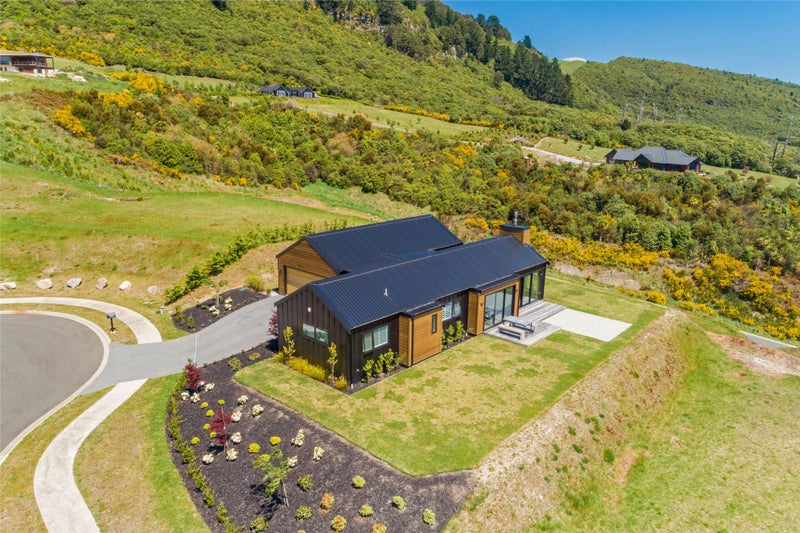 27 Locheagles Rise, Kinloch, Taupo - Carousel 2