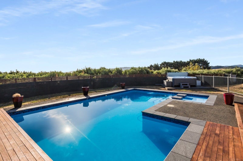 75B Paremata Haywards Road, Pauatahanui, Porirua - Carousel 2