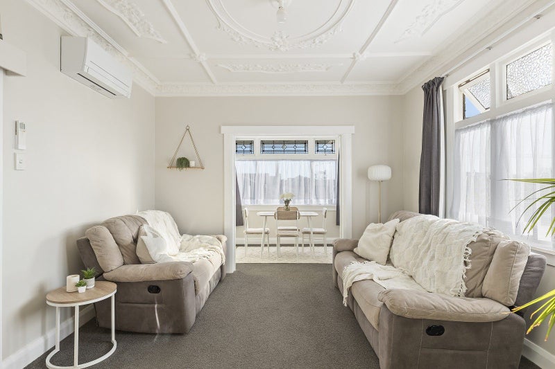 389 Carrington Street, Upper Vogeltown, New Plymouth - Carousel 2