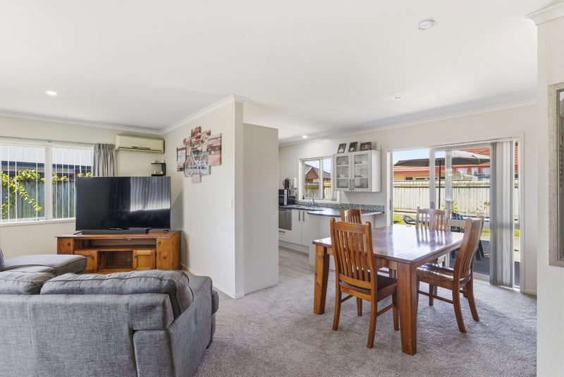 5 Ahmad Close, Levin, Levin - Carousel 2