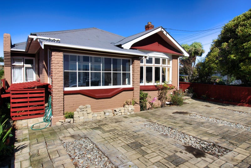 27 Melbourne Street, South Dunedin, Dunedin - Carousel 37
