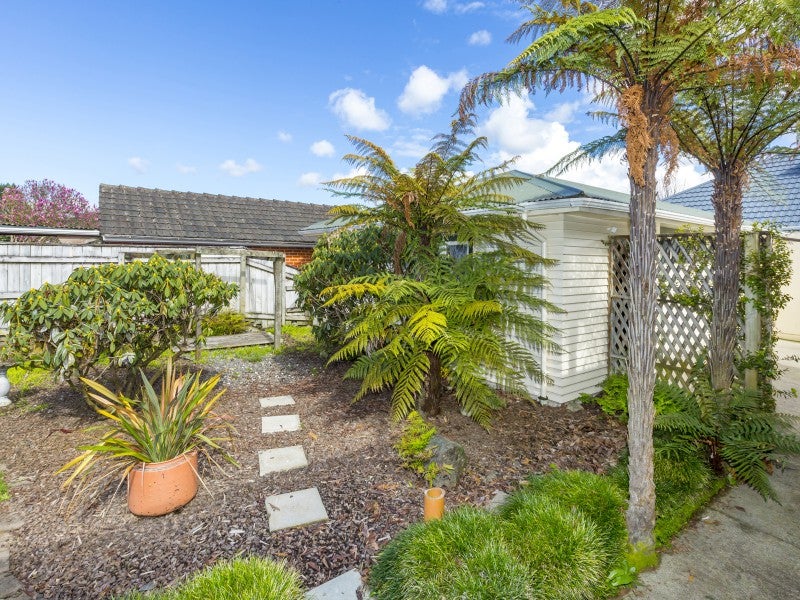 32 McParland Street, Ebdentown, Upper Hutt - Carousel 26