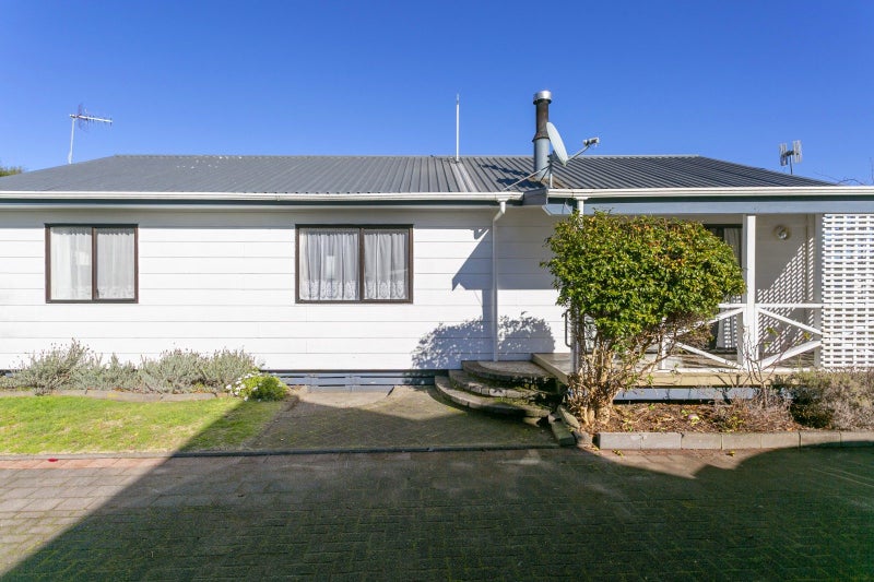 73 Arthur Crescent, Hilltop, Taupō - Carousel 2