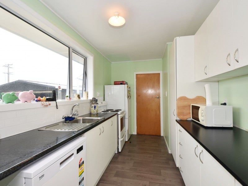 4 Paisley Street, Kew, Invercargill - Carousel 2