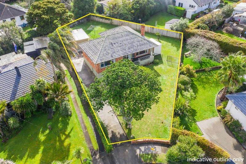 6 Henslowe Place, Glen Innes, Auckland - Carousel 2