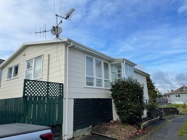 12A Baycroft Avenue, Parkvale, Tauranga - Carousel 2