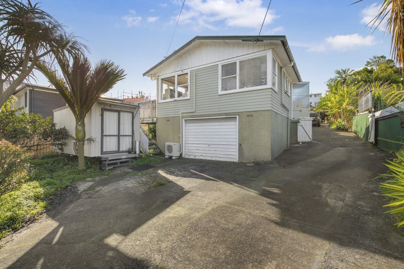 88 Vodanovich Road, Te Atatu South, Auckland - Carousel 19