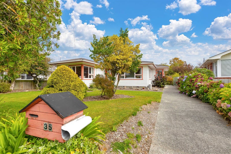 35 Mavin Road, Hoon Hay, Christchurch - Carousel 1