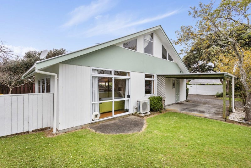 10/25A BEACH RD, Te Atatu Peninsula, Waitakere - Carousel 2