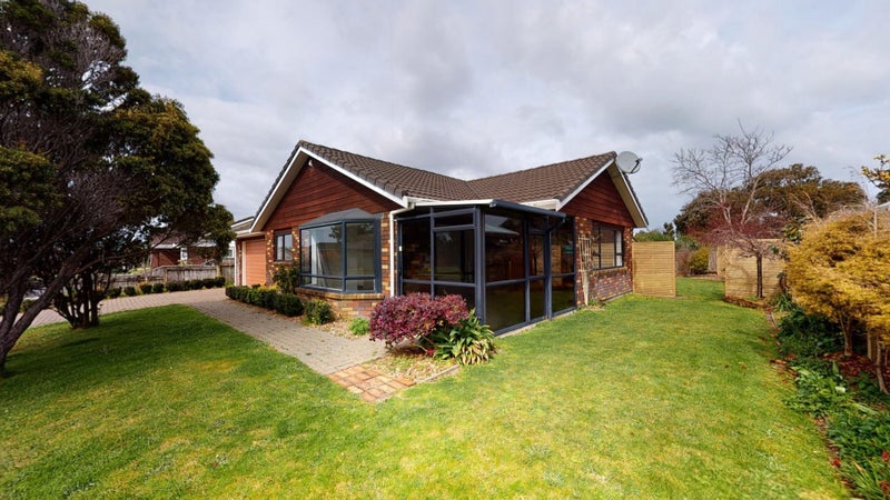 25 Kakaho Drive, Tawhero, Whanganui - Carousel 1