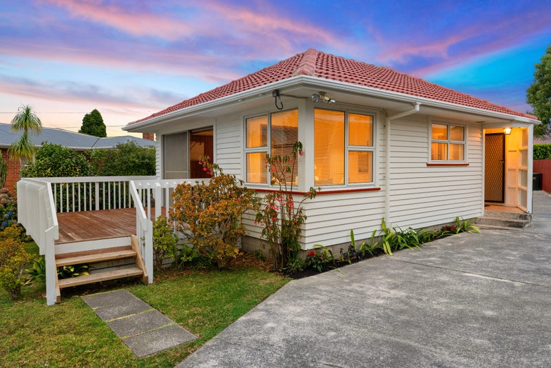 11 Kenley Place, Avondale, Auckland - Carousel 2