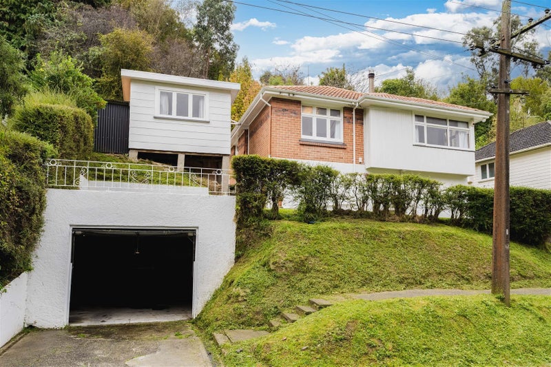 11 Prosser Street, Green Island, Dunedin - Carousel 2