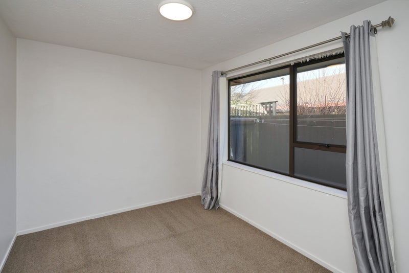 1/15 Warner Place, Heathcote Valley, Christchurch - Carousel 13