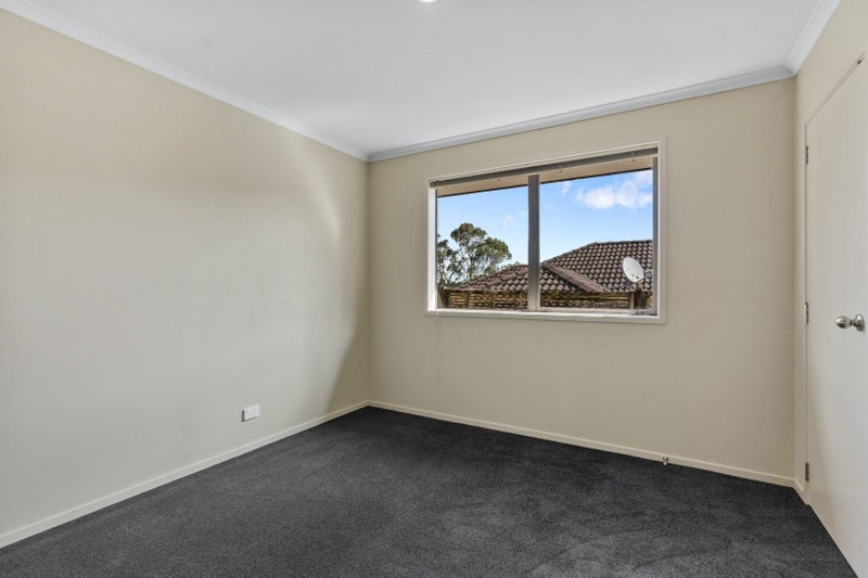 20A Waione Avenue, Te Atatu Peninsula, Auckland - Carousel 24