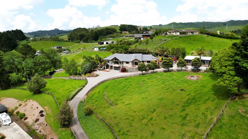 1423 State Highway 23, Whatawhata - Carousel 2