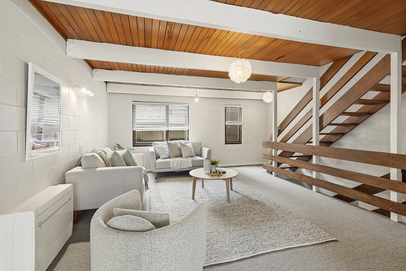 5 Stowe Hill, Thorndon, Wellington - Carousel 2