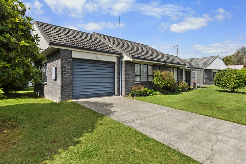 14B Kingfisher Way, TE KOWHAI, Hamilton - Carousel 2