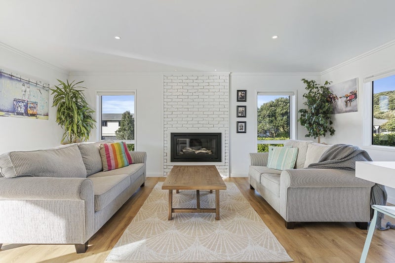 246 Onemana Drive, Onemana, Whangamatā - Carousel 2