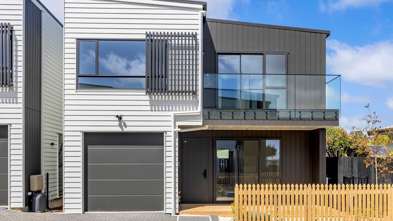 28A Dellwood Avenue, Henderson, Auckland - Carousel 1