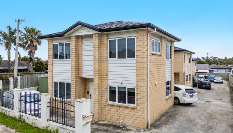 31B Pah Road, Papatoetoe, Auckland - Carousel 1