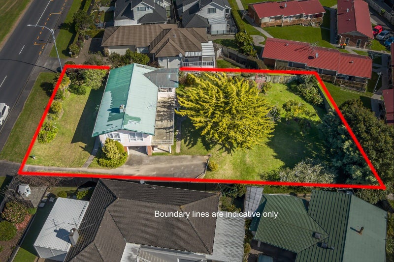 129 Cook Street, Howick, Auckland - Carousel 1