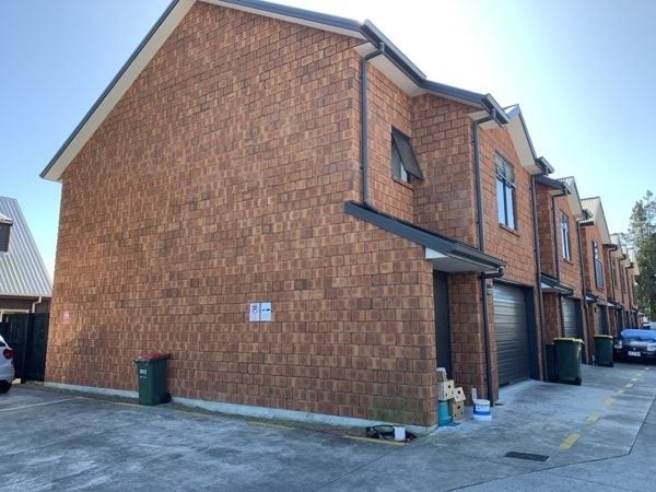 6/201 Ulster Street, Whitiora, Hamilton - Carousel 13