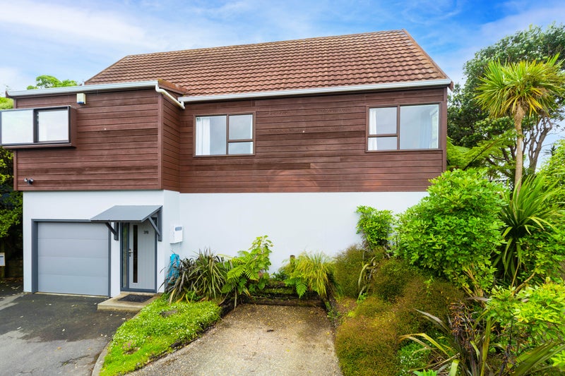 39B Fox Street, Ngaio, Wellington - Carousel 1