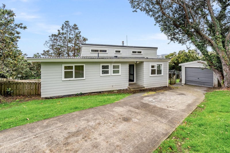 15 Friendship Place, Onerahi, Whangarei - Carousel 1