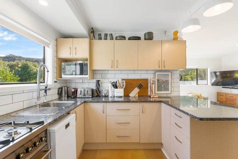 13 Fourth Avenue, Kingsland, Auckland - Carousel 2