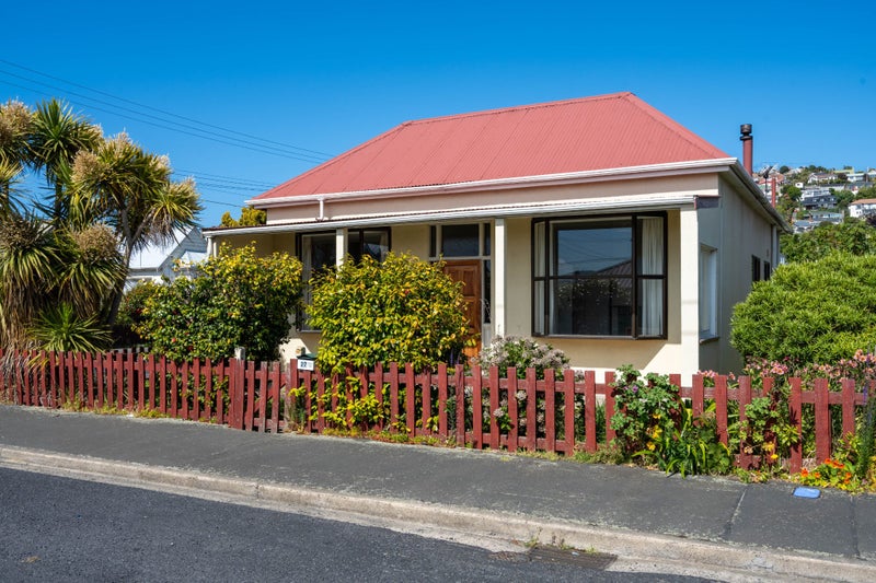 27 Richmond Street, Forbury, Dunedin - Carousel 2