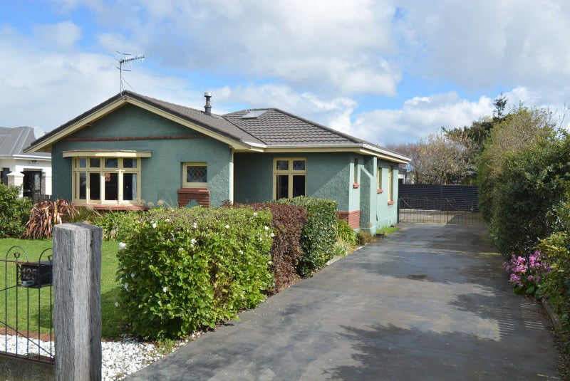 425 Elles Road, Kingswell, Invercargill - Carousel 1