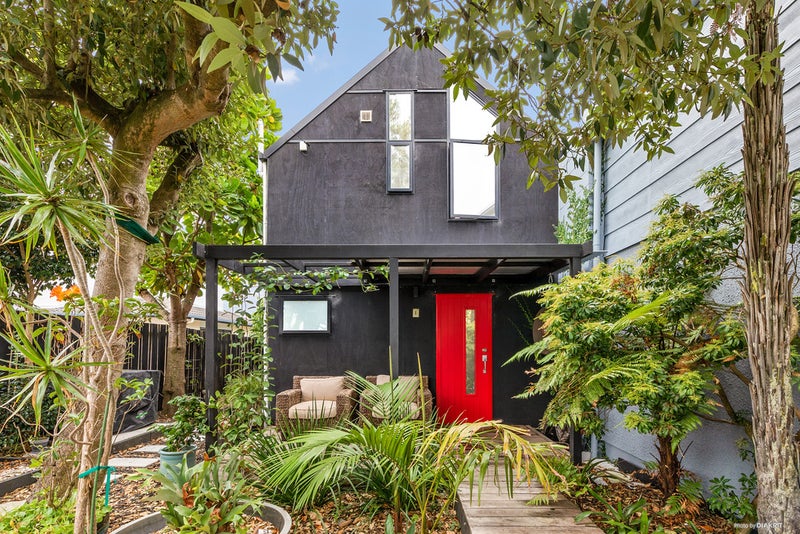 1/37 Alverston Street, Waterview, Auckland - Carousel 1