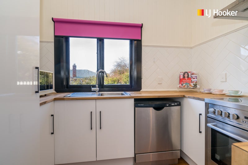 34 Ventnor Street, Mornington, Dunedin - Carousel 2