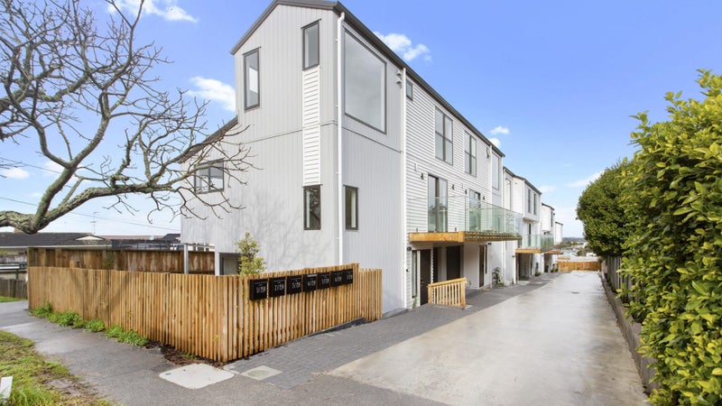 1/159 Grey Street, Onehunga, Auckland - Carousel 1