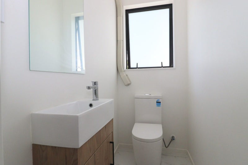 20 Korokio Lane, Henderson, Auckland - Carousel 12