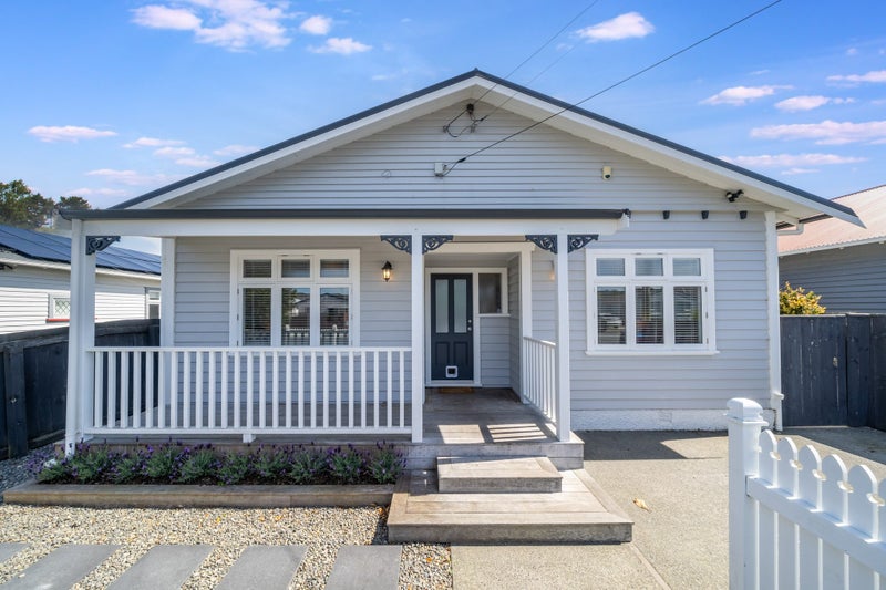 15 Plunket Avenue, Petone, Lower Hutt - Carousel 1