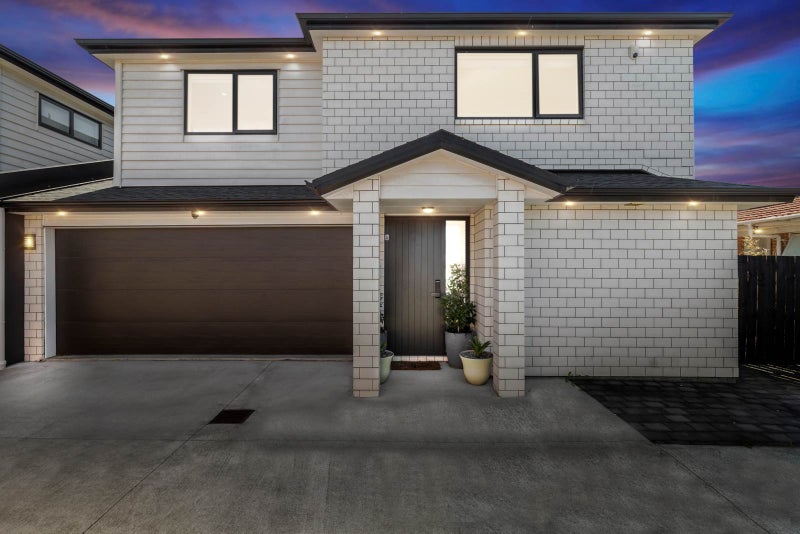 18A Buckingham Crescent, Manukau, Auckland - Carousel 1