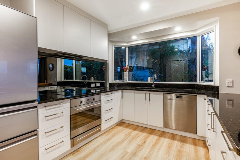 12 Truro Road, Camborne, Porirua - Carousel 2