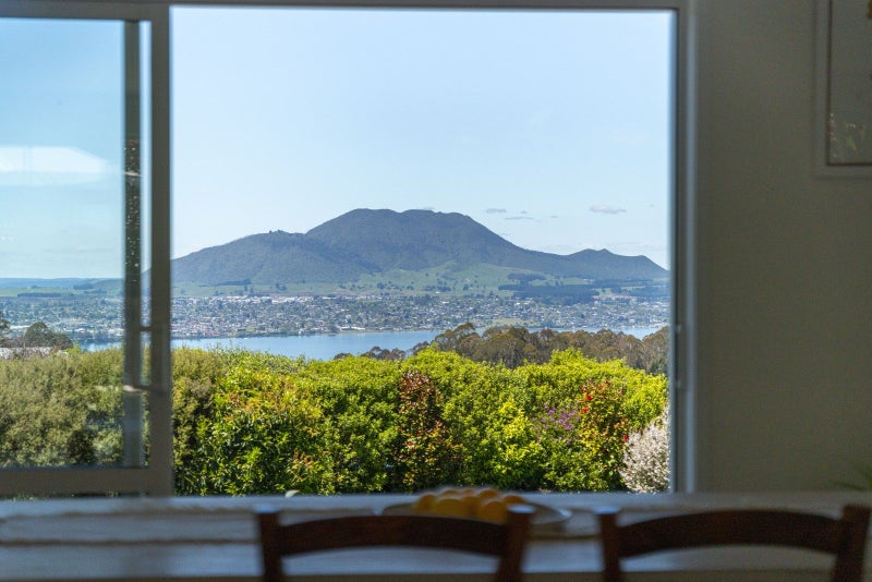 48 Stewart Glen, Acacia Bay, Taupo, Waikato - Carousel 1