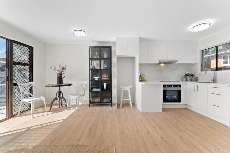 5/375 Sandringham RD, Sandringham, Auckland - Carousel 1