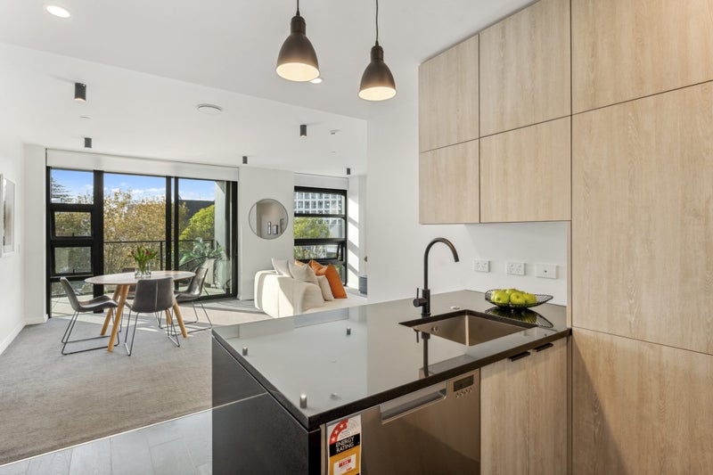 608/8 Kingsland Terrace, Kingsland, Auckland - Carousel 2