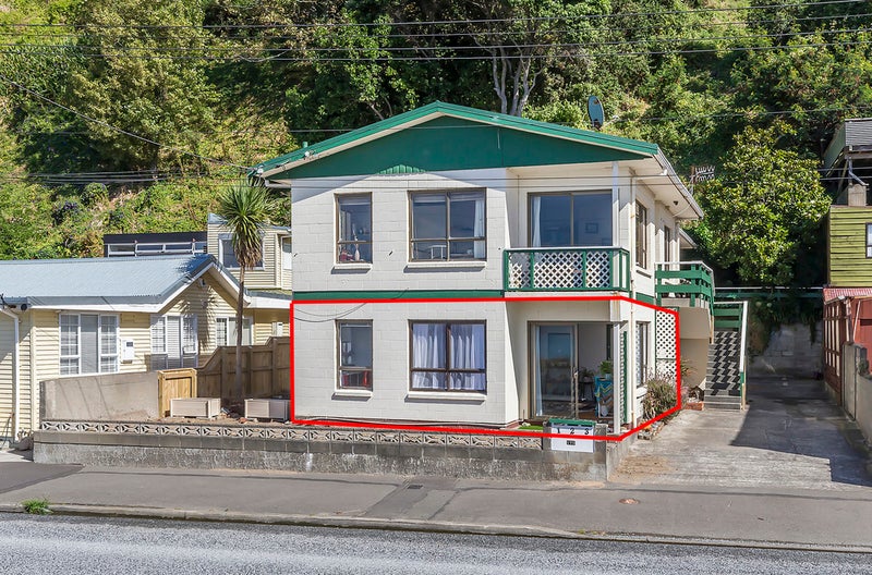 1/179 Marine Parade, Seatoun, Wellington - Carousel 1