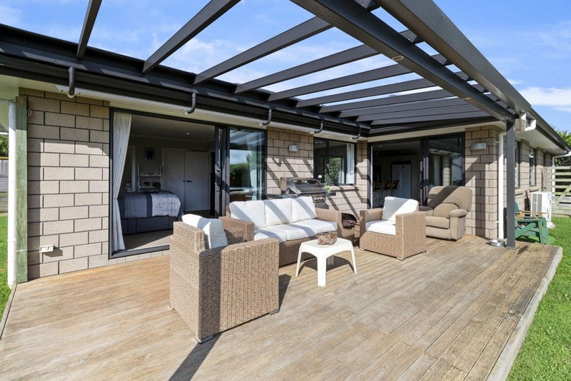 11B Karioitahi Road, Waiuku, Waiuku - Carousel 1