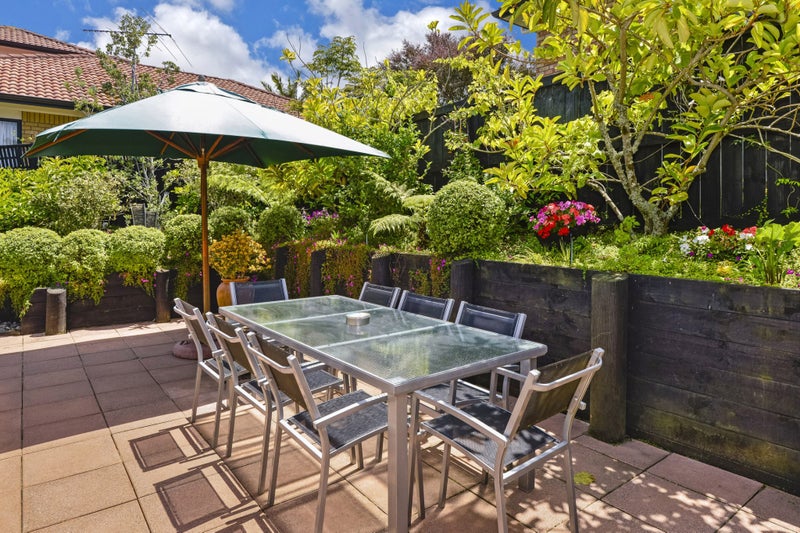 6 Rising Parade, Fairview Heights, Auckland - Carousel 2